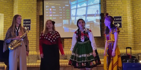 Powiększ grafikę: audycje-muzyczne-w-akademii-muzycznej-w-ramach-egzaminu-dyplomowego-695606.jpg