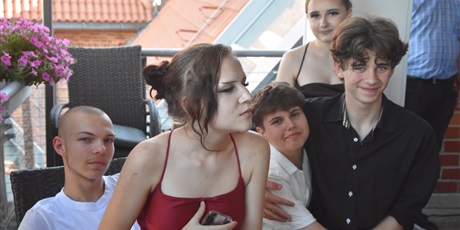 Powiększ grafikę: co-to-byl-za-bal-705080.jpg