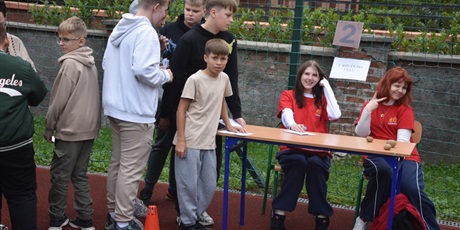 Powiększ grafikę: dzien-ziemniaka-w-jezykach-swiata-714081.jpg