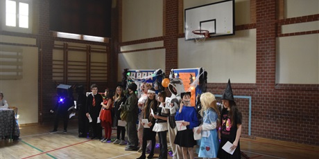 Powiększ grafikę: hallween-wigilia-wszystkich-swietych-652205.jpg