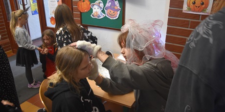 Powiększ grafikę: hallween-wigilia-wszystkich-swietych-652227.jpg