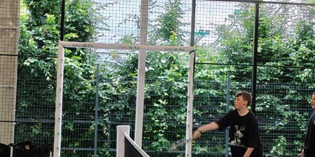 Powiększ grafikę: klasa-va-poznaje-padel-628952.jpg