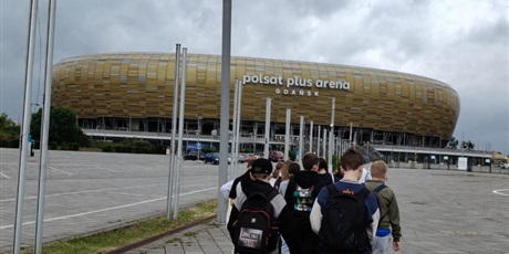 Powiększ grafikę: klasa-va-poznaje-padel-628957.jpg