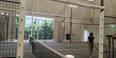 Powiększ grafikę: klasa-va-poznaje-padel-628971.jpg