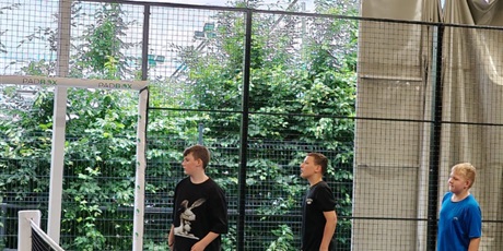 Powiększ grafikę: klasa-va-poznaje-padel-628976.jpg