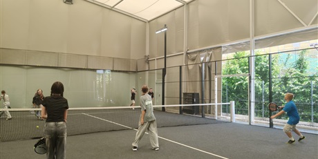 Powiększ grafikę: klasa-va-poznaje-padel-628986.jpg