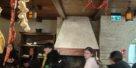 Powiększ grafikę: klasy-6a-i-6b-w-muzeum-morskim-677464.jpg