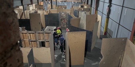 Powiększ grafikę: lasery-lasery-lasery-704408.jpg