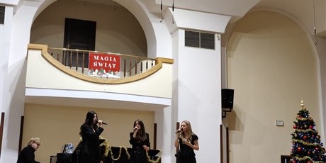 Powiększ grafikę: magia-swiat-w-akademii-muzycznej-665966.jpg