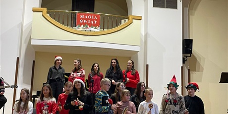 Powiększ grafikę: magia-swiat-w-akademii-muzycznej-665970.jpg