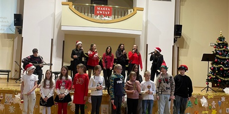 Powiększ grafikę: magia-swiat-w-akademii-muzycznej-665972.jpg