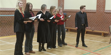 Powiększ grafikę: milosc-nie-jedno-ma-imie-677475.jpg