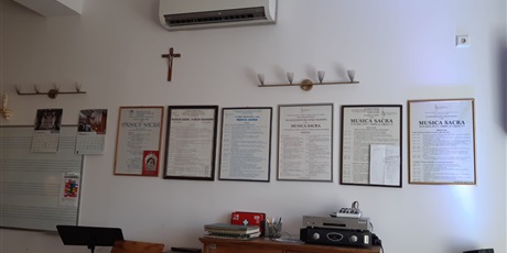 Powiększ grafikę: organy-to-potezny-instrument-622488.jpg