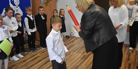 Powiększ grafikę: pasowanie-na-ucznia-649102.jpg