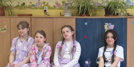 Powiększ grafikę: piegowata-wiosna-w-naszej-szkole-682496.jpg