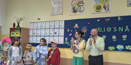 Powiększ grafikę: piegowata-wiosna-w-naszej-szkole-682513.jpg