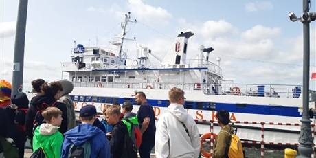 Powiększ grafikę: rejs-na-westerplatte-624492.jpg