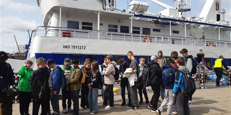 Powiększ grafikę: rejs-na-westerplatte-624495.jpg