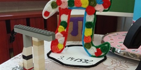 Powiększ grafikę: swiatowego-dnia-liczby-π-682028.jpg