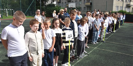Powiększ grafikę: uroczyste-rozpoczecie-roku-szkolnego-2026-2027-709303.jpg