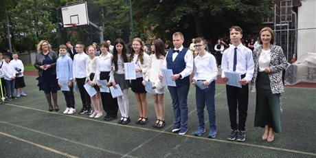 Powiększ grafikę: w-koncu-wakacje-630497.jpg