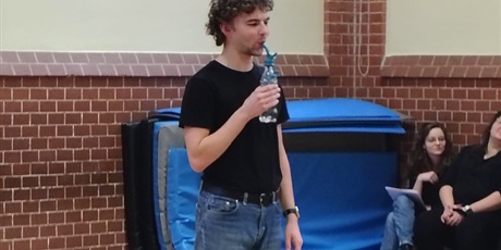 Powiększ grafikę: warsztaty-wokalne-669199.jpg