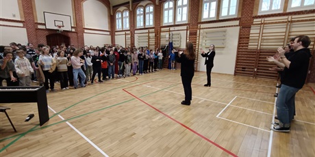 Powiększ grafikę: warsztaty-wokalne-669202.jpg