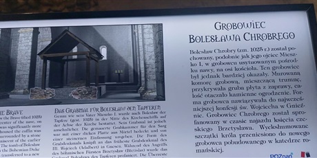 Powiększ grafikę: wycieczka-do-gniezna-i-poznania-697014.jpg