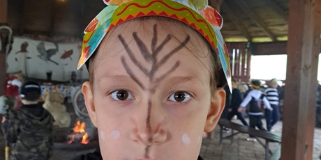 Powiększ grafikę: wycieczka-do-wioski-indianskiej-703653.jpg
