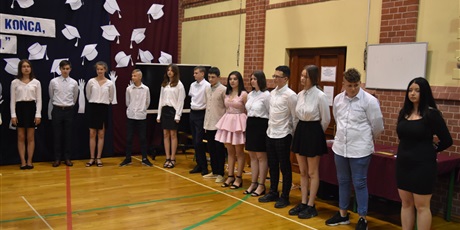 Powiększ grafikę: zakonczenie-roku-szkolnego-2020-2021-282566.jpg