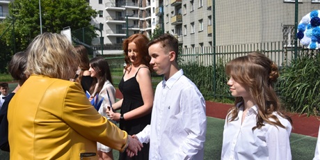 Powiększ grafikę: zakonczenie-roku-szkolnego-2024-25-w-klasach-viii-629716.jpg
