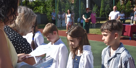 Powiększ grafikę: zakonczenie-roku-szkolnego-2025-2026-705491.jpg