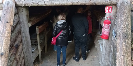 Powiększ grafikę: zielona-szkola-raport-z-frontu-schodno-wdzydzki-park-krajobrazowy-718205.jpg