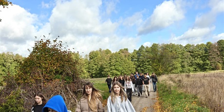 Powiększ grafikę: zielona-szkola-raport-z-frontu-schodno-wdzydzki-park-krajobrazowy-718236.jpg
