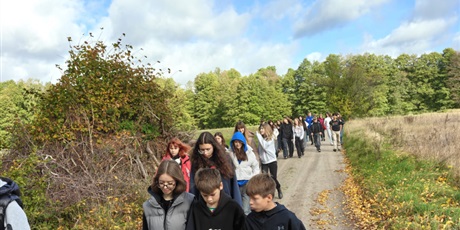 Powiększ grafikę: zielona-szkola-raport-z-frontu-schodno-wdzydzki-park-krajobrazowy-718244.jpg
