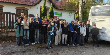 Powiększ grafikę: zielona-szkola-raport-z-frontu-schodno-wdzydzki-park-krajobrazowy-718259.jpg