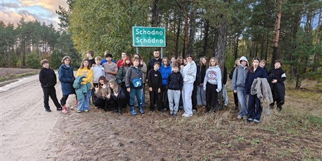 Powiększ grafikę: zielona-szkola-raport-z-frontu-schodno-wdzydzki-park-krajobrazowy-718264.jpg
